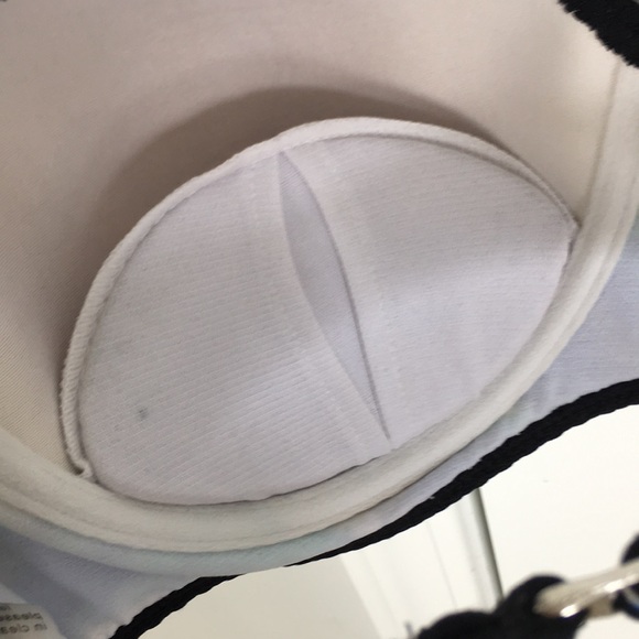 Super cute bikini top - Picture 6 of 8